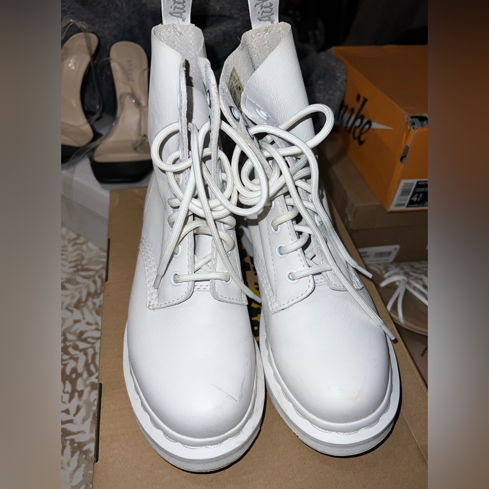 Dr. Martens 1460 Pascal Mono Optical white